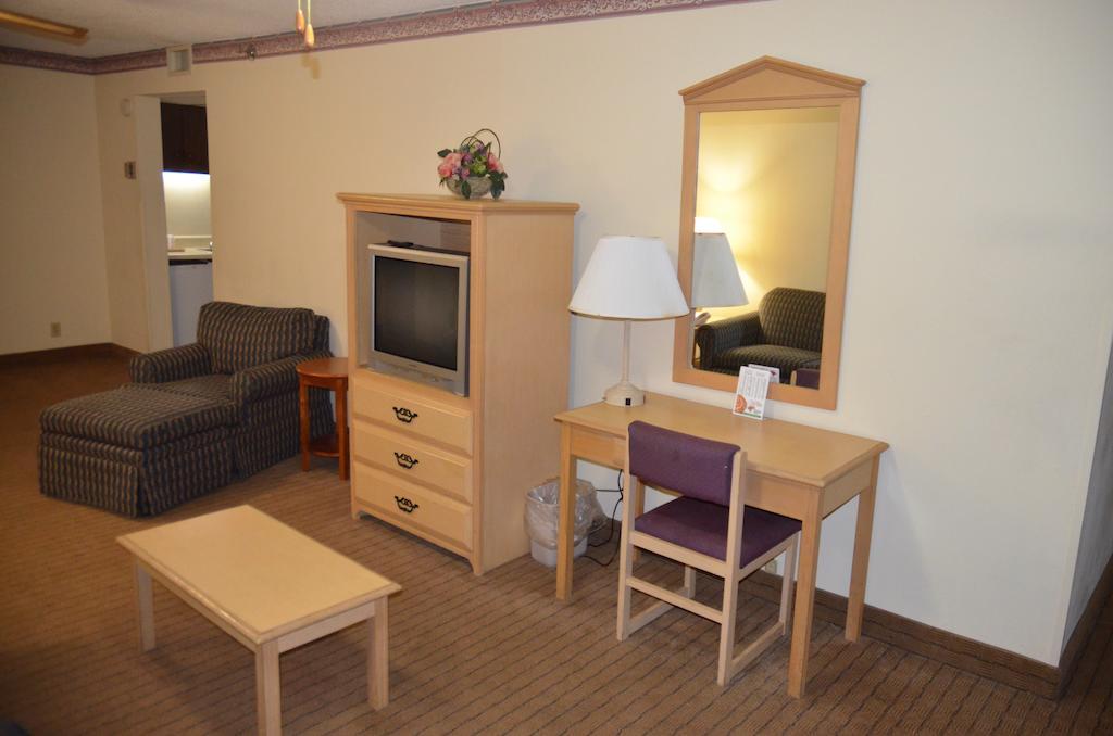 แคลเรียน โฮเต็ล คอนเวนชั่น เซ็นเตอร์ แจ็คสัน นอร์ทเวสต์ Hotel ภายนอก รูปภาพ