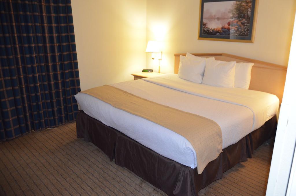 แคลเรียน โฮเต็ล คอนเวนชั่น เซ็นเตอร์ แจ็คสัน นอร์ทเวสต์ Hotel ภายนอก รูปภาพ