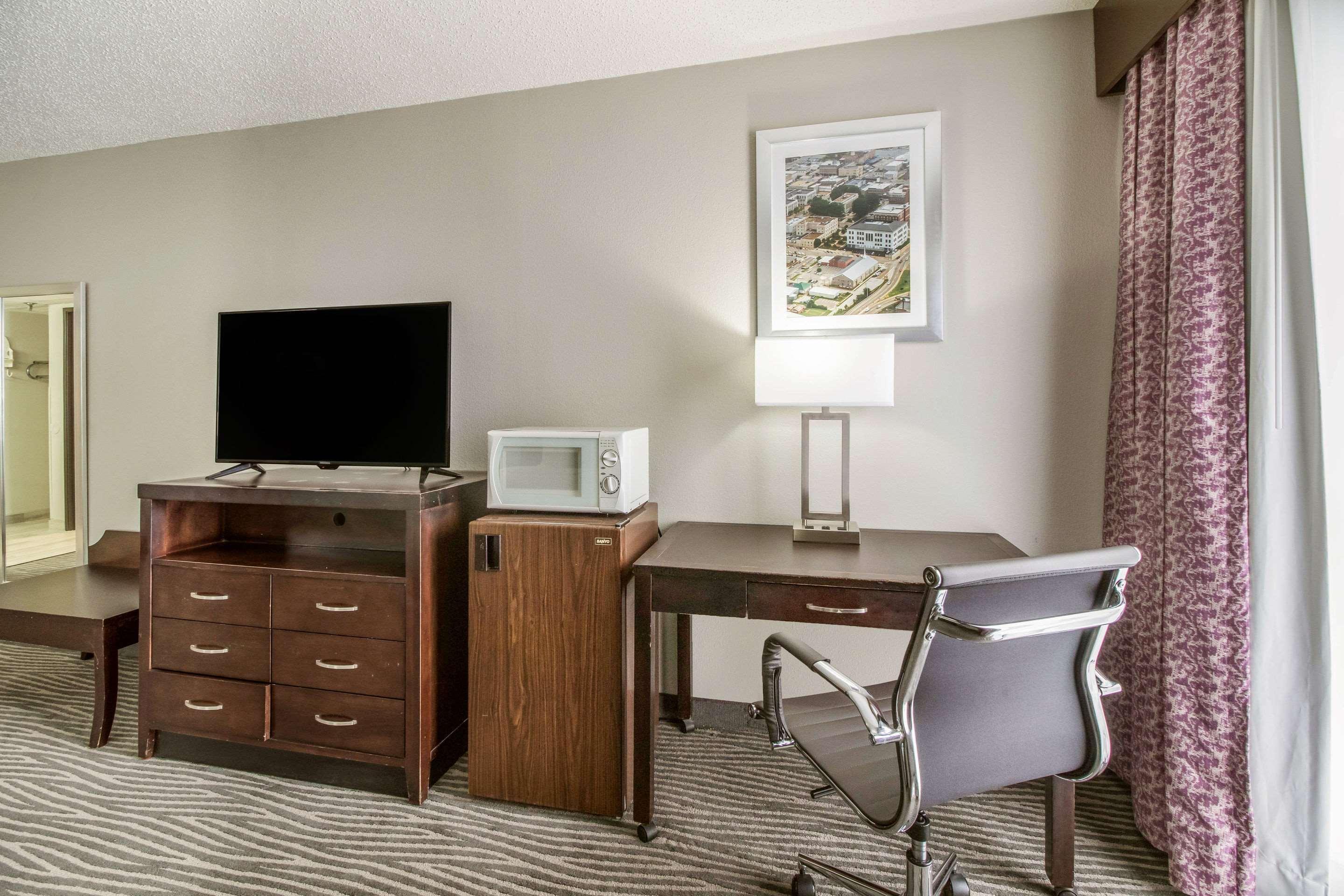 แคลเรียน โฮเต็ล คอนเวนชั่น เซ็นเตอร์ แจ็คสัน นอร์ทเวสต์ Hotel ภายนอก รูปภาพ